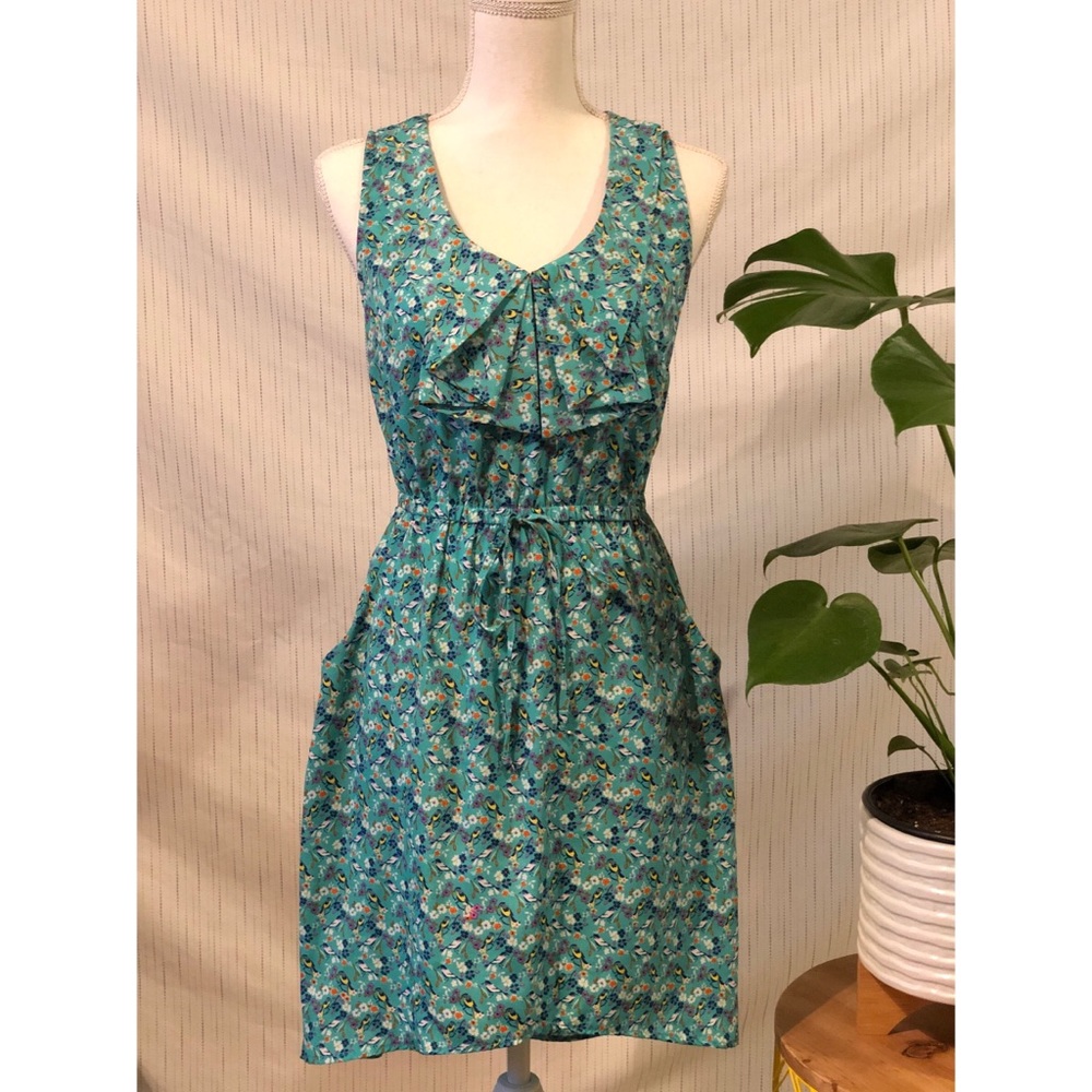 Beautiful high low floral dress.